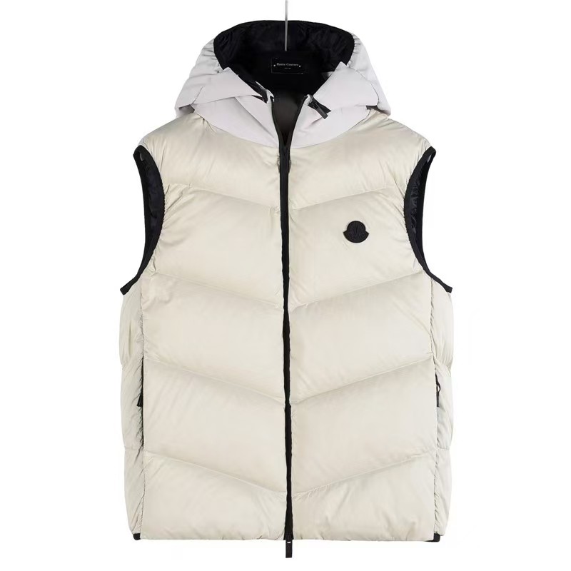 【MONCLER旗艦店】（モンクレール）ダウンベスト ご好評に付き再入荷！
