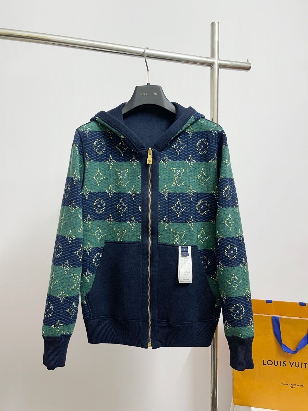 【LOUIS VUITTON旗艦店】ルイヴィトン ジャケット 、ご好評に付き再入荷！