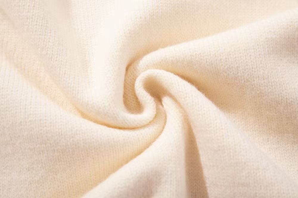 【STONE ISLAND旗艦店】 セーター 男女兼用 ご好評に付き再入荷！