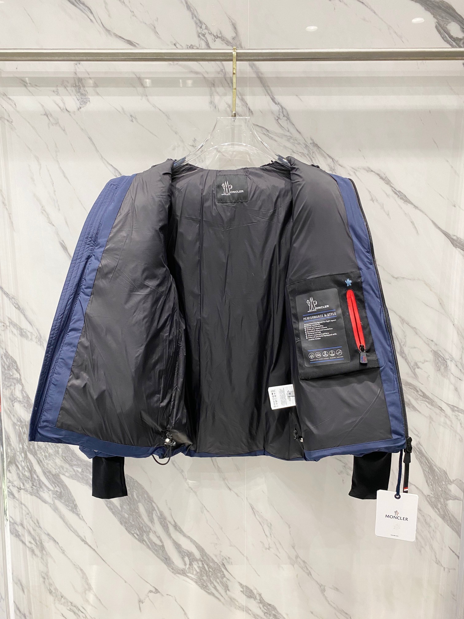 【MONCLER】モンクレール 2025 新しいコットンコート超ホット刺繍炎フード付きジャケット 男女兼用