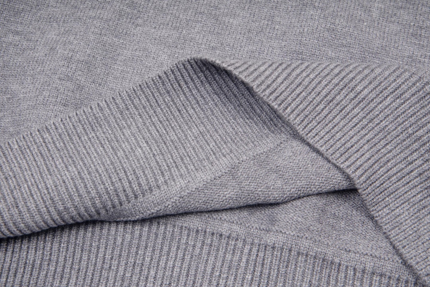 【MONCLER旗艦店】モンクレール セーター ご好評に付き再入荷！