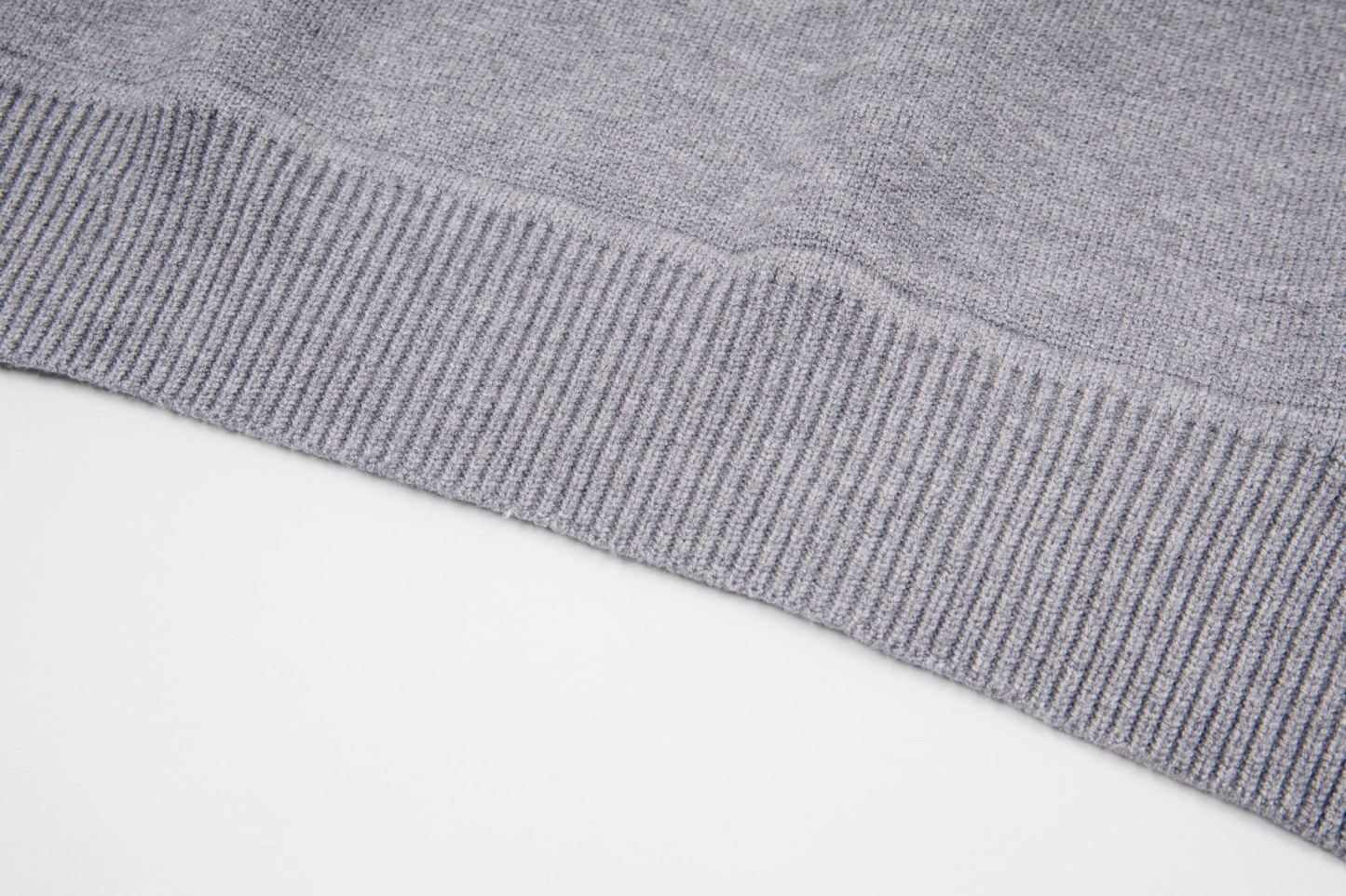 【MONCLER旗艦店】モンクレール セーター ご好評に付き再入荷！