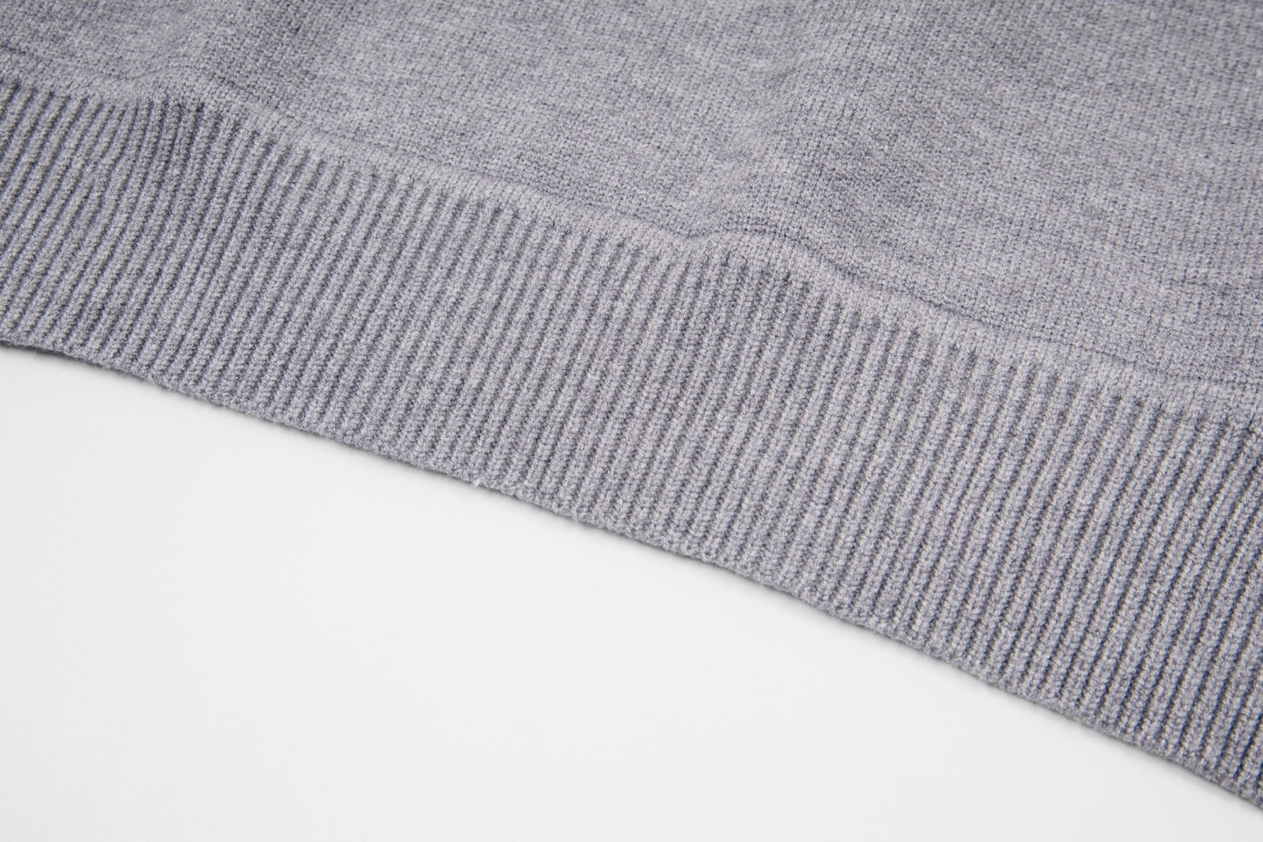 【MONCLER旗艦店】モンクレール セーター ご好評に付き再入荷！