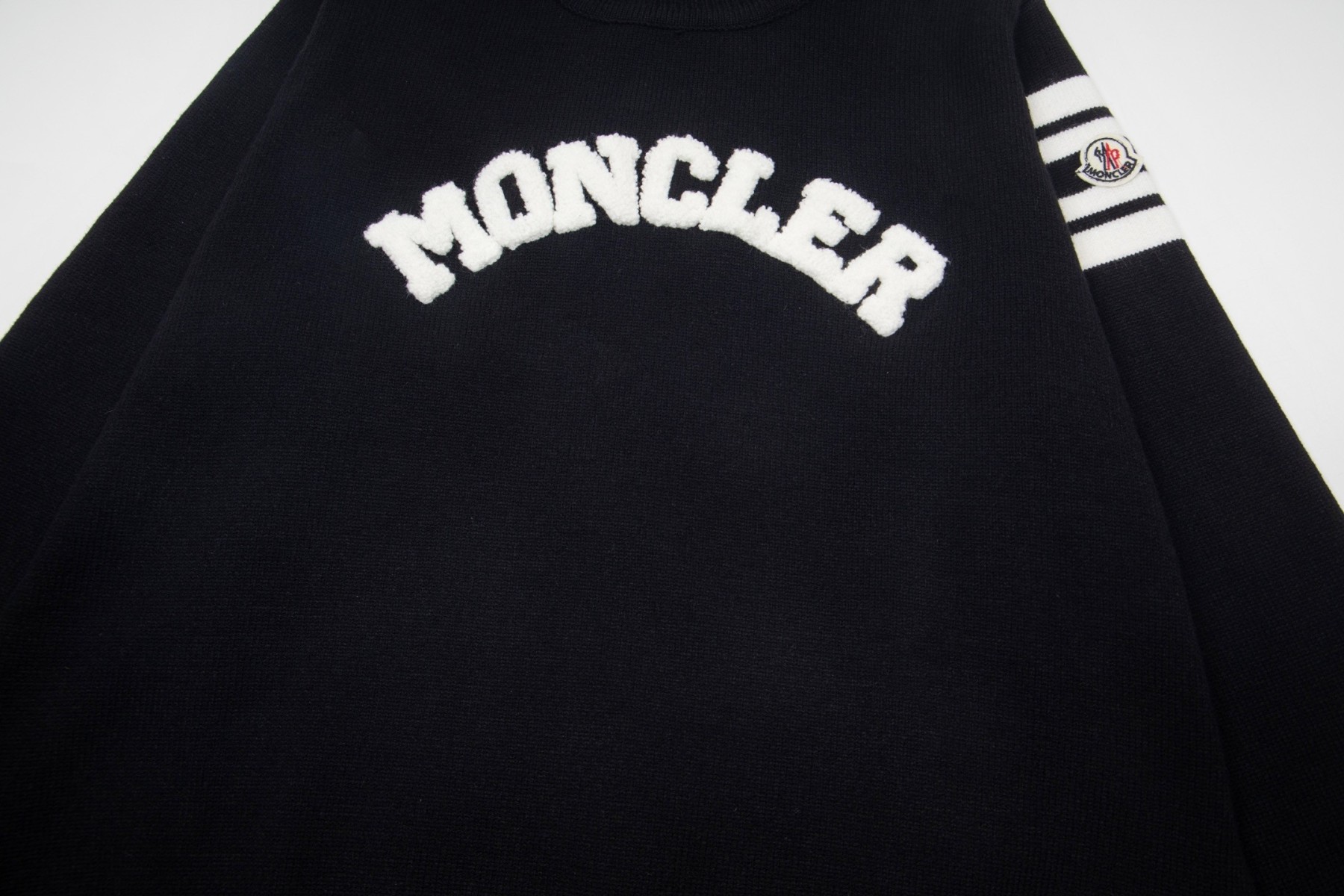 【MONCLER旗艦店】モンクレール セーター ご好評に付き再入荷！