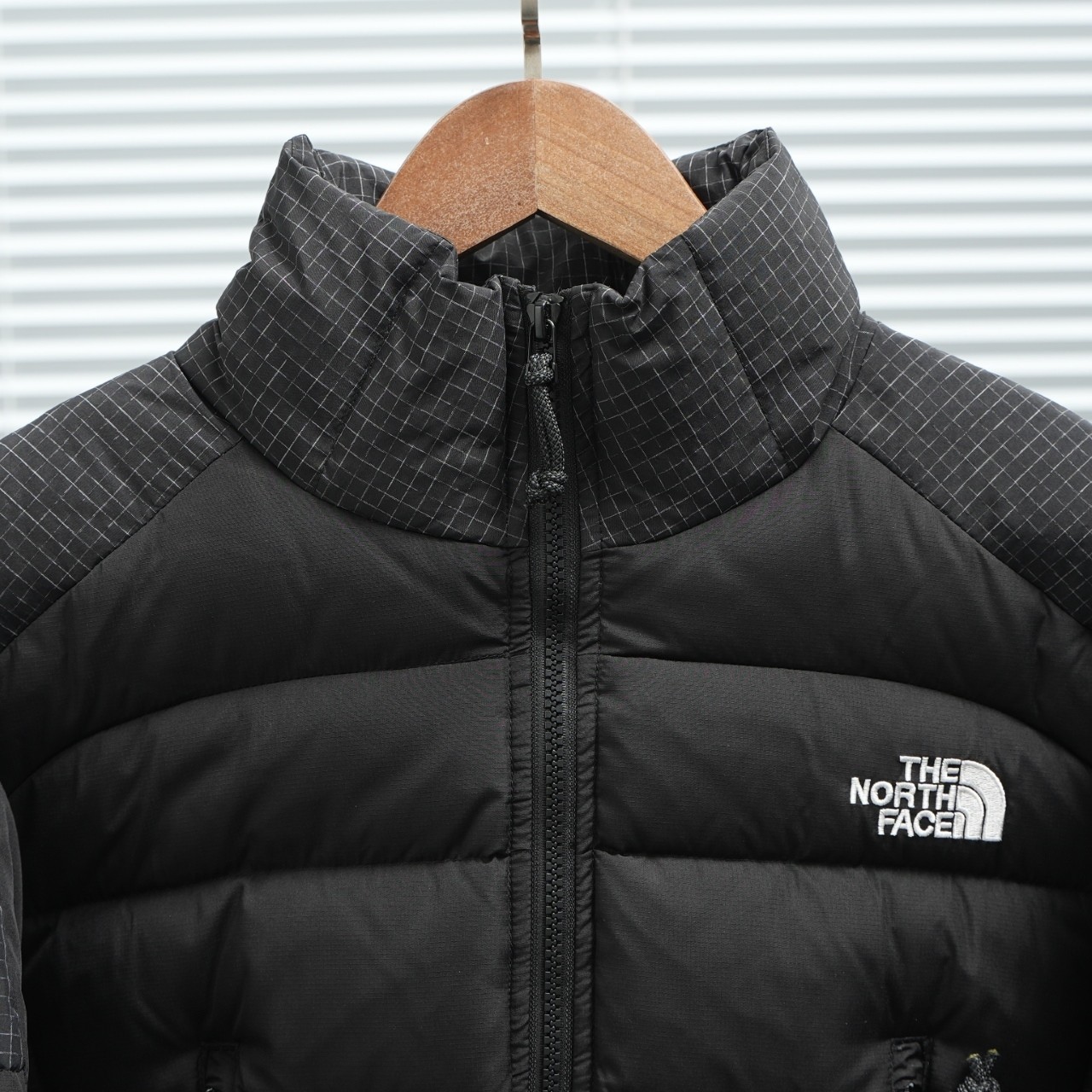 【The North Face 公式 旗艦店】女性用ダウンジャケット ご好評に付き再入荷！