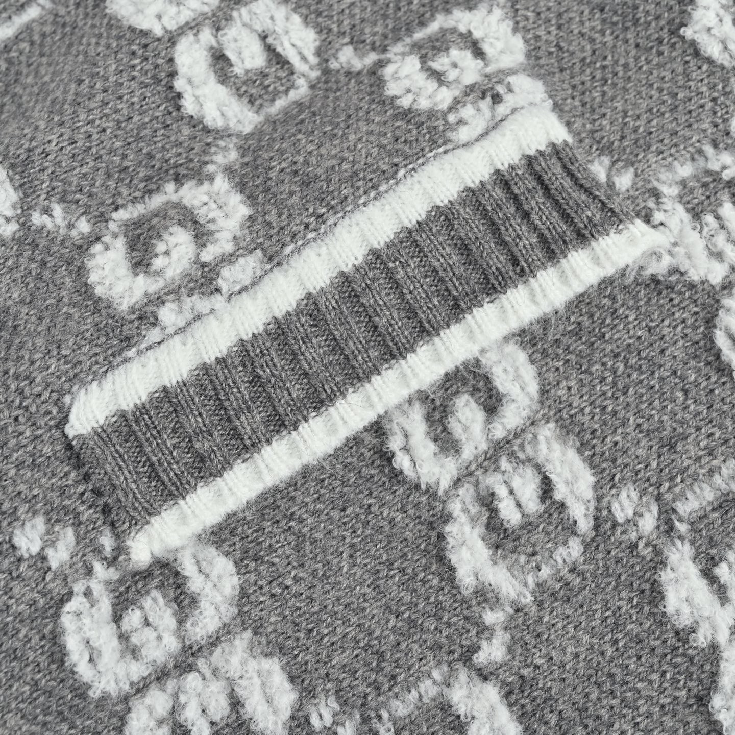 【GUCCI旗艦店】グッチ セーター 男女兼用 ご好評に付き再入荷！