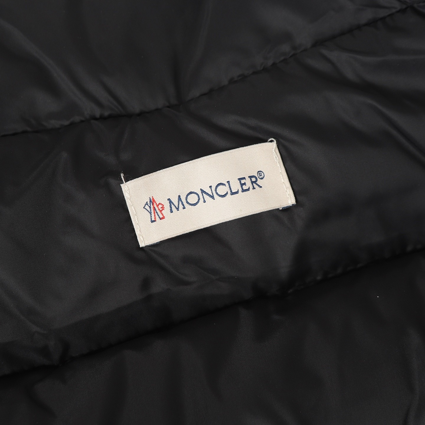 【MONCLER全国送料無料】新作数量限定予行販売モンクレールダウンジャケット
