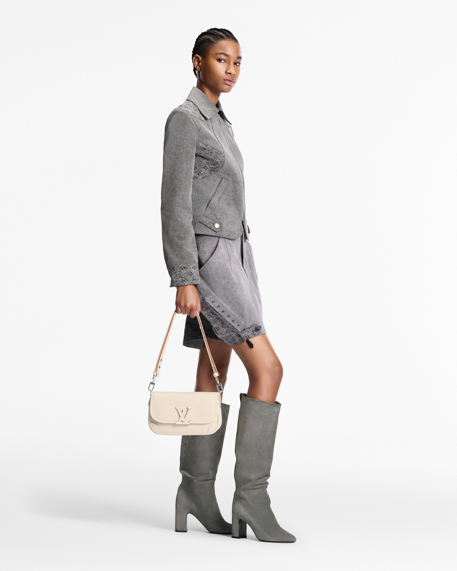 LOUIS VUITTON ルイヴィトン M59457 BUCI メッセンジャーバッグ