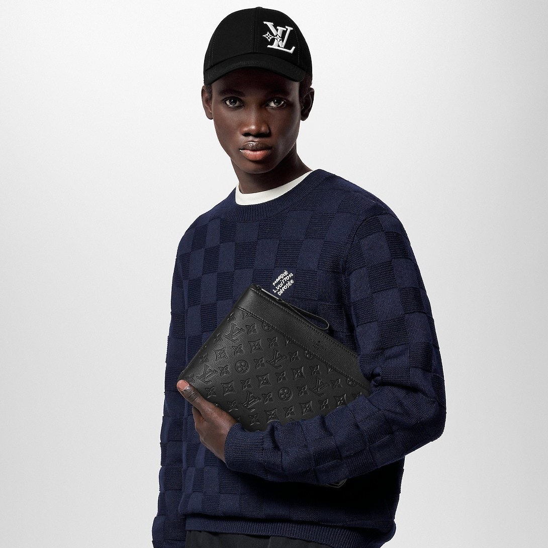 LOUIS VUITTON ルイヴィトン POCHETTE VOYAGE SOUPLE クラッチバッグ M82545