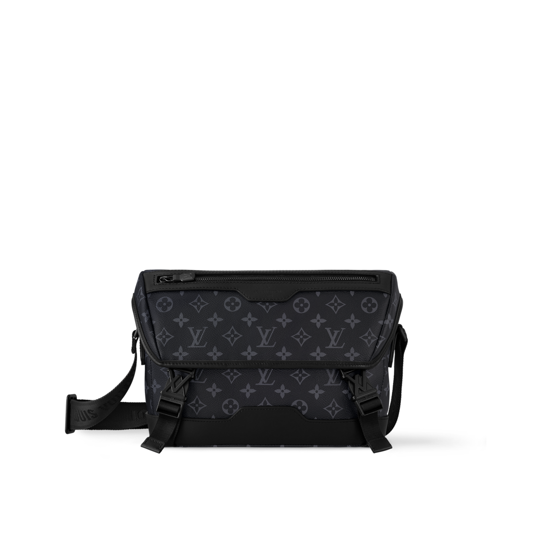 LOUIS VUITTON ルイヴィトン M12517 VOYAGER メッセンジャーバッグ