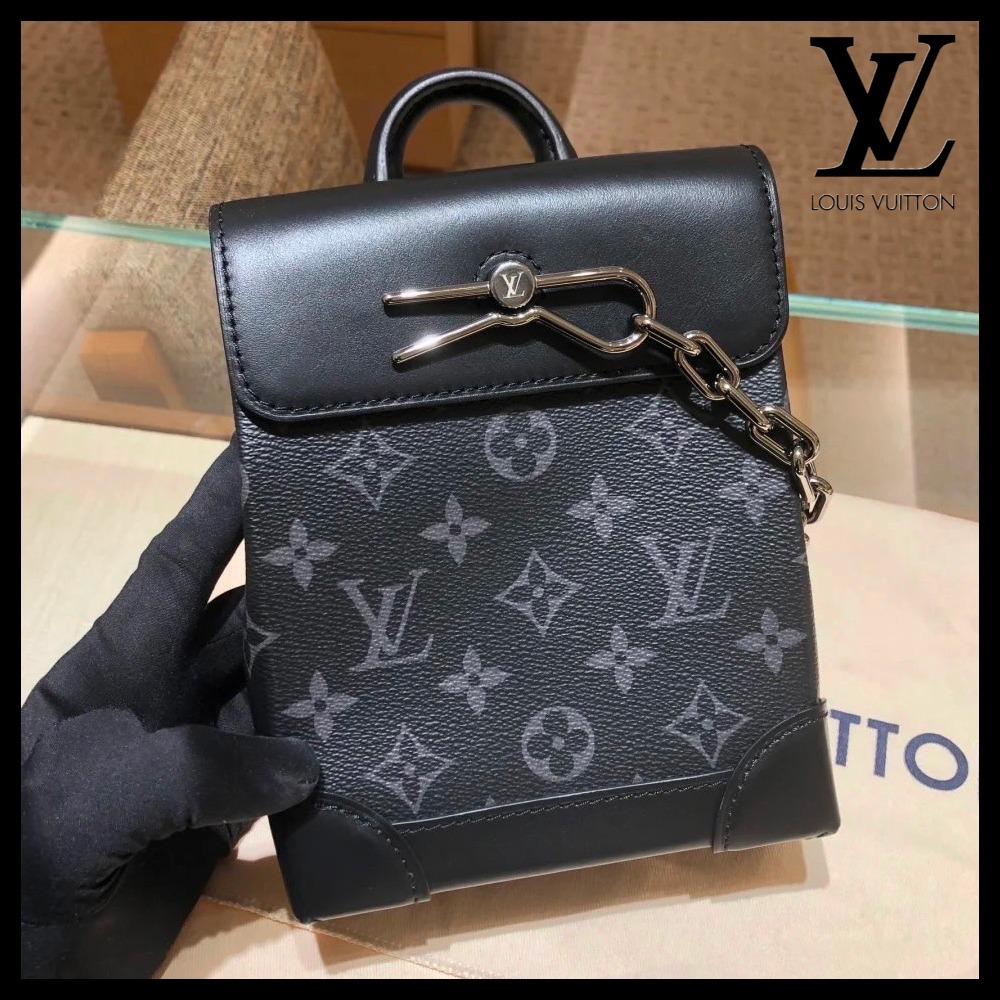 【外出のお供に♪】LOUIS VUITTON ショルダーバッグ M82774