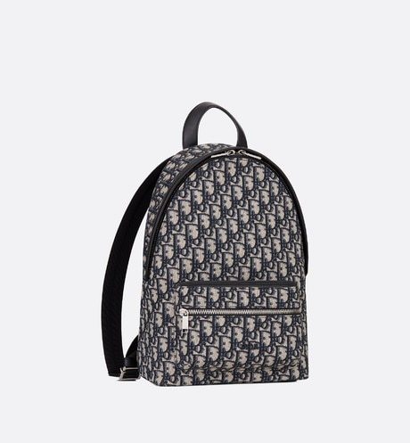 DIORバックパック