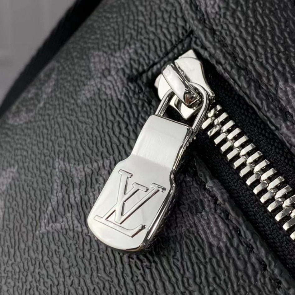 LOUIS VUITTON M45271 ディストリクト MM NV2new
