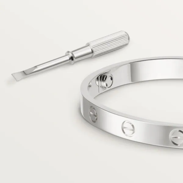 【Cartier】カルティエ LOVE ブレスレット