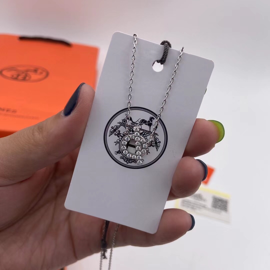 Hermes（エルメス）ネックレス・イヤリング