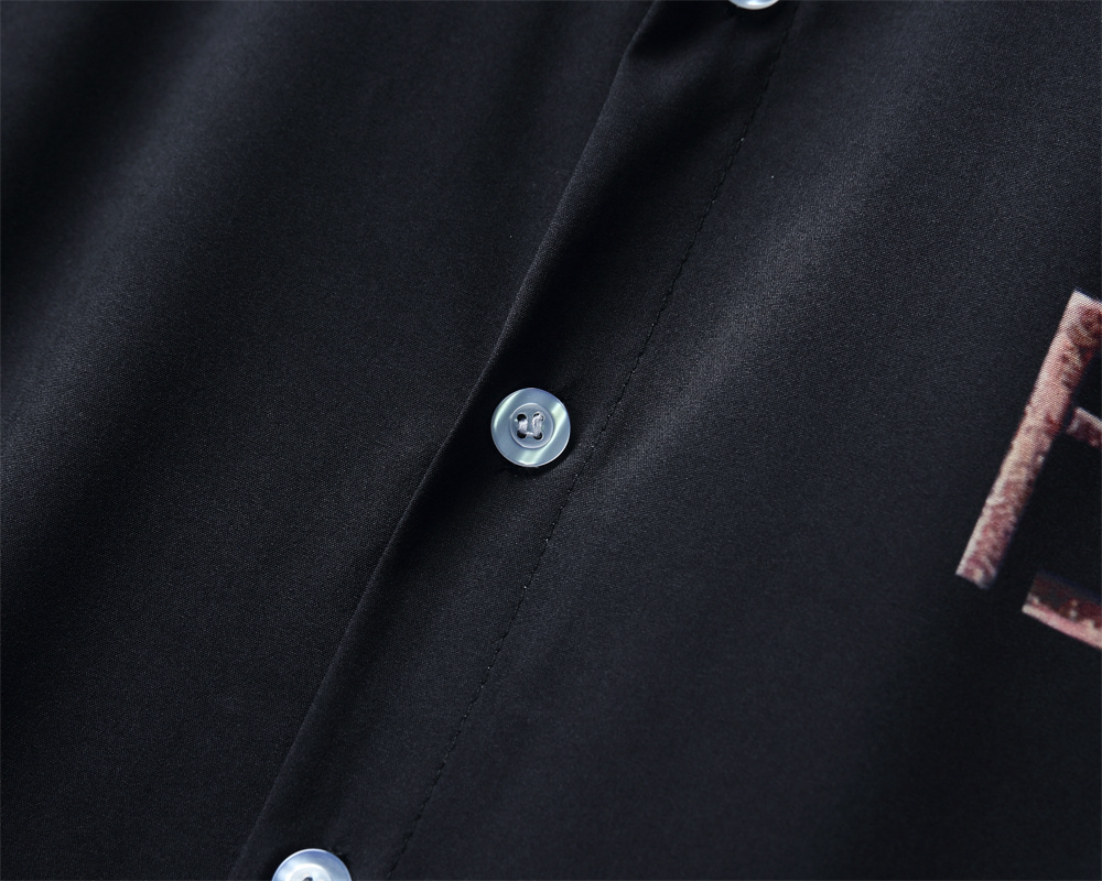 【FENDI 公式旗艦店】フェンディ シャツ ご好評に付き再入荷！