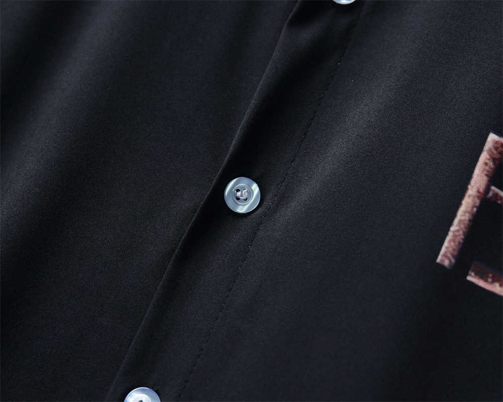 【FENDI 公式旗艦店】フェンディ シャツ ご好評に付き再入荷！