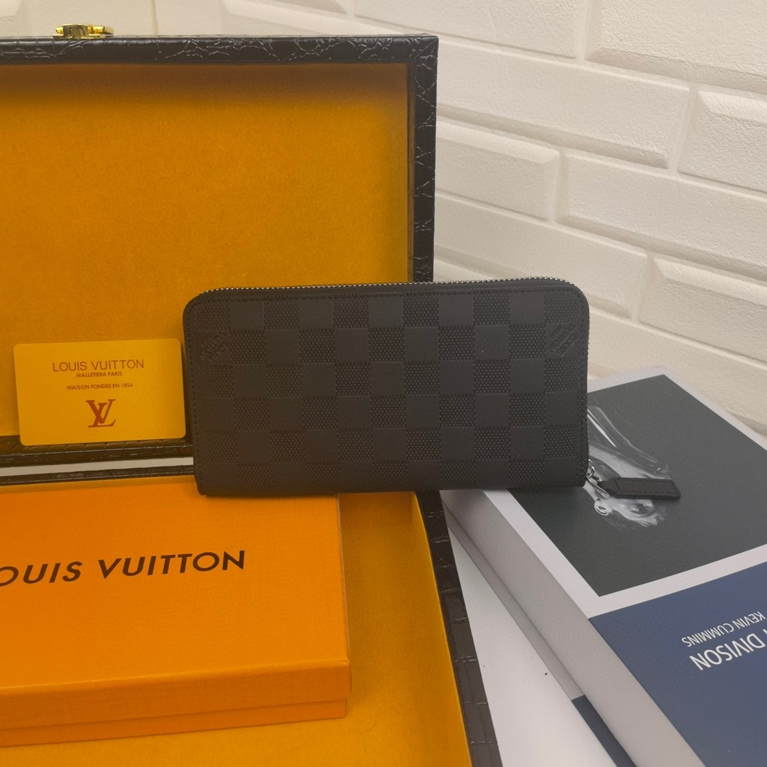 Louis Vuitton (ルイ・ヴィトン) 財布19x10x2.5 cm
