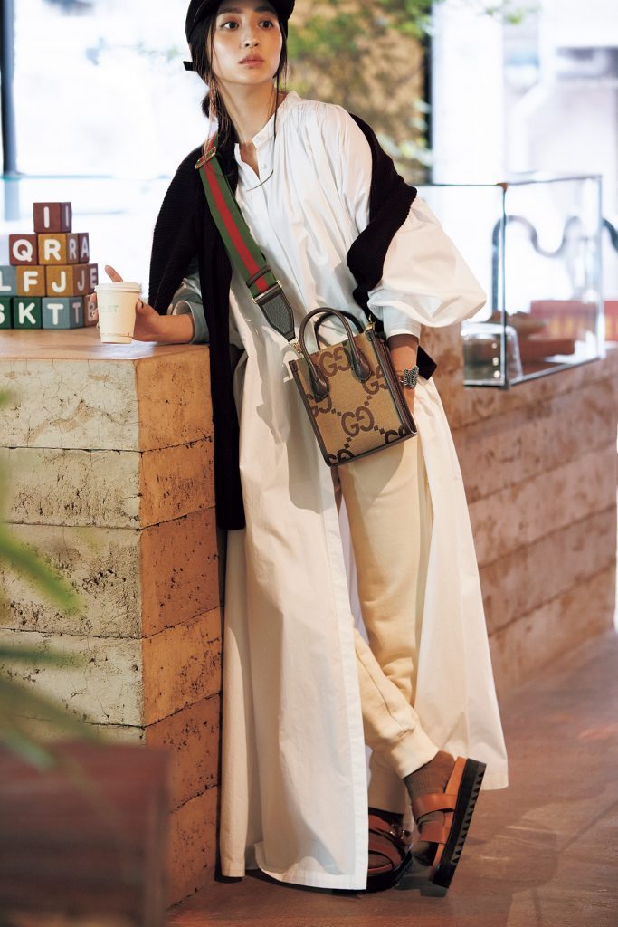 大人気！すぐ届く！【GUCCI】ミニ トートバッグ ユニセックス