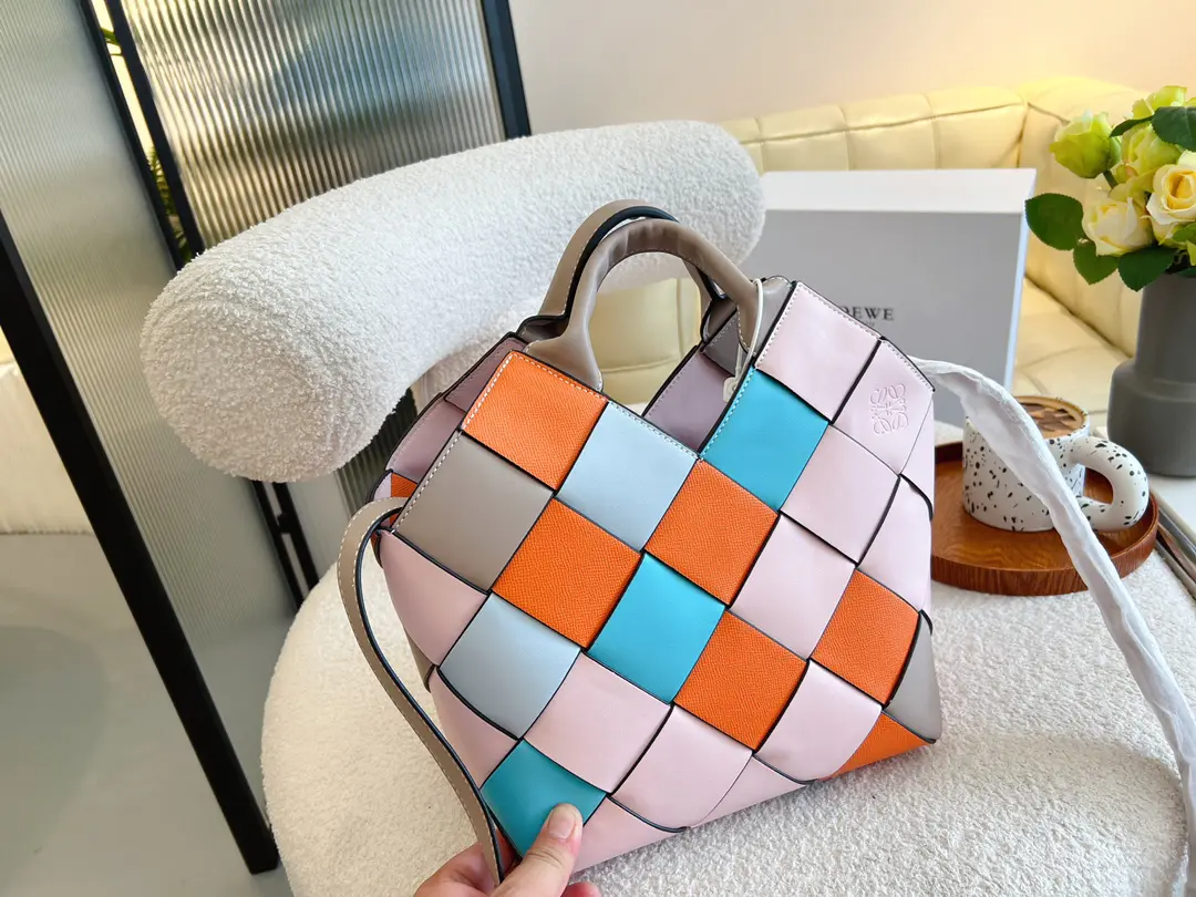Loewe配色かごバッグレザーベジタブルバスケット