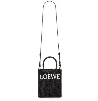 [loewe]すぐ届く☆新作☆loewe☆ラフィアトートバッグ