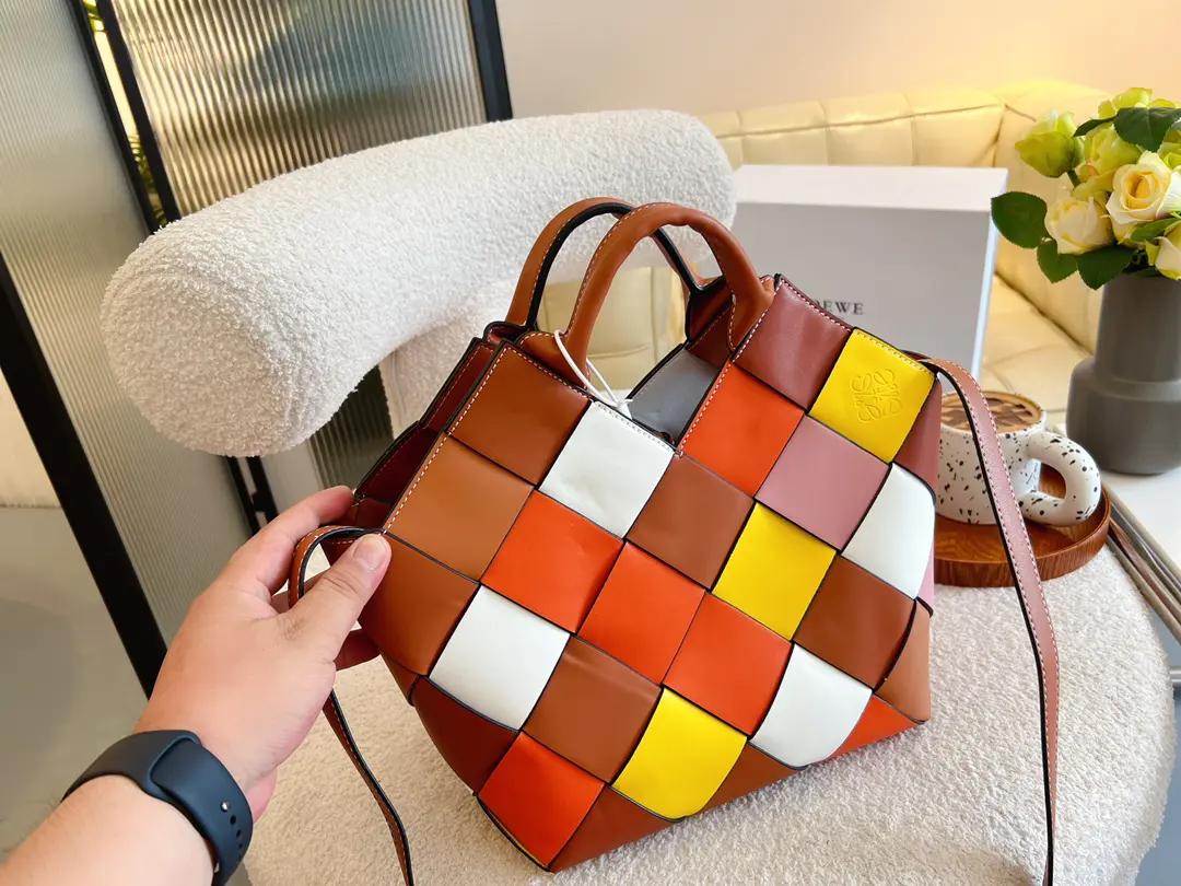 Loewe配色かごバッグレザーベジタブルバスケット