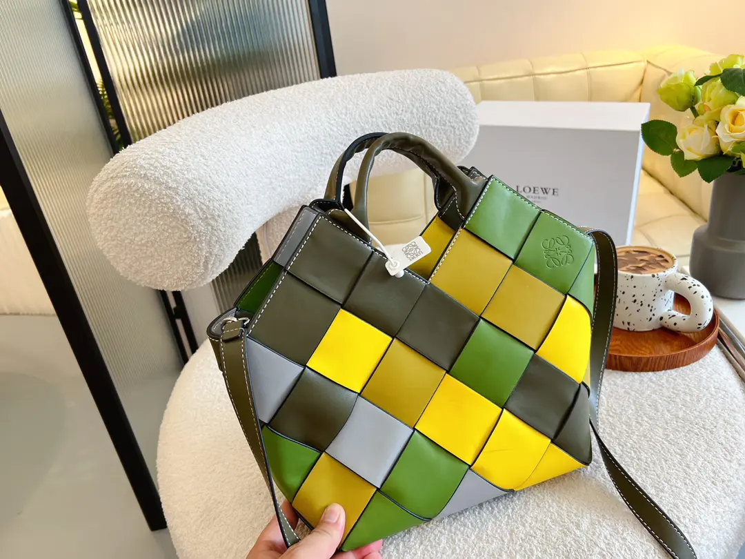 Loewe配色かごバッグレザーベジタブルバスケット