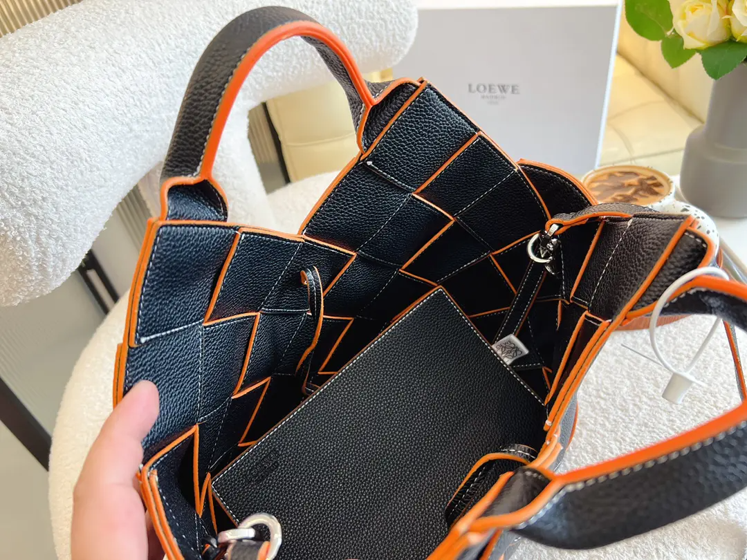 Loewe かごバッグ レザー ベジタブル バスケット