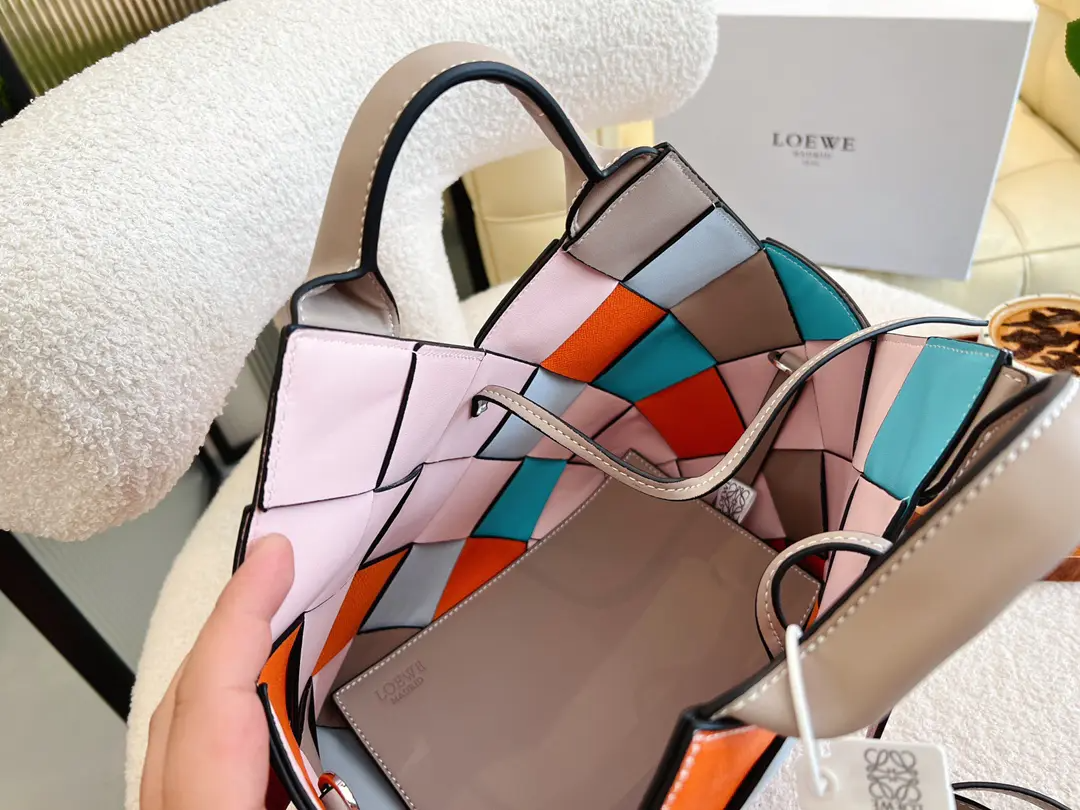 Loewe配色かごバッグレザーベジタブルバスケット