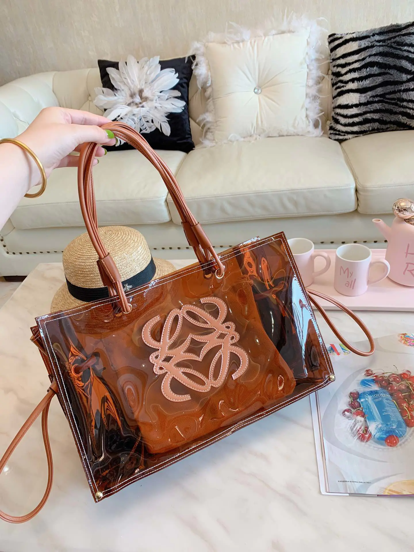 Loewe 新しいショッピング透明バッグ