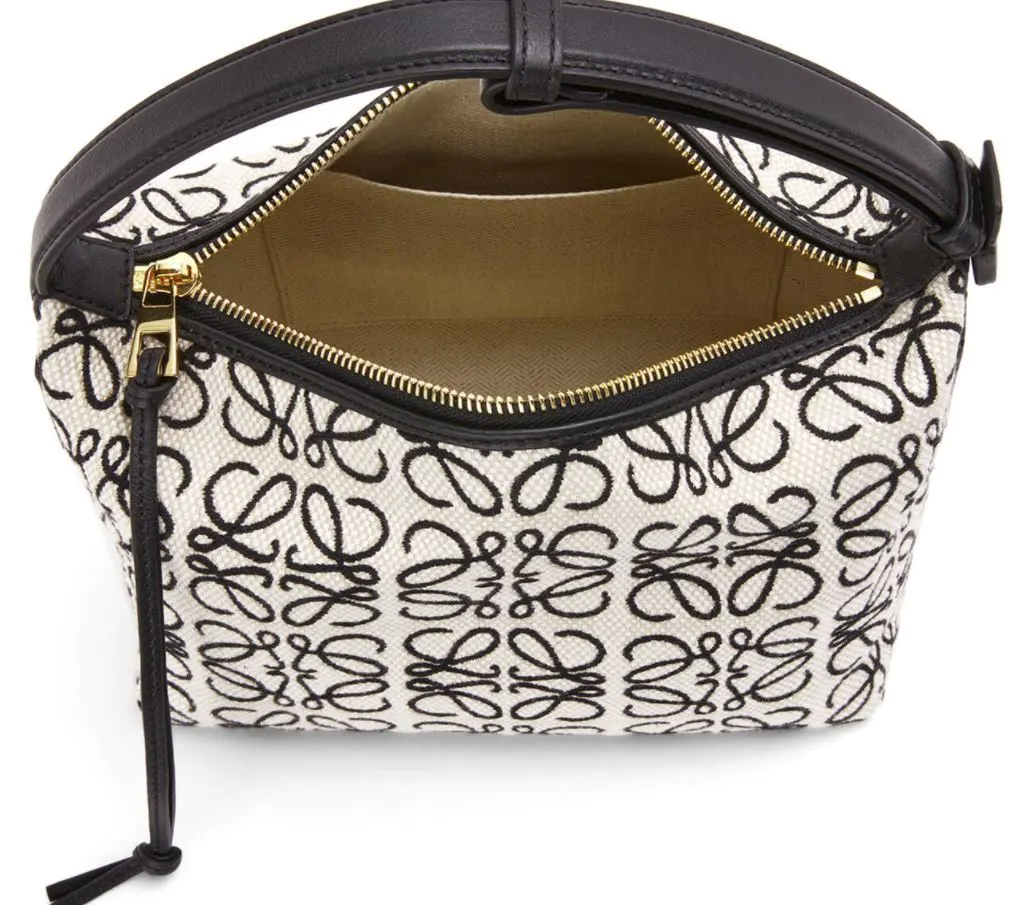 LOEWE☆スモール Cubiバッグ☆Anagramジャカード&カーフスキン (LOEWE/ショルダーバッグ・ポシェット) 71059471