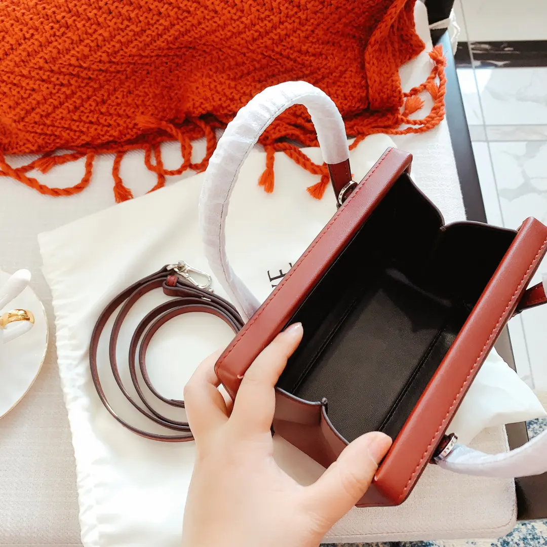 Loewe-ロエベ ポスタル バッグ メーラーバッグ