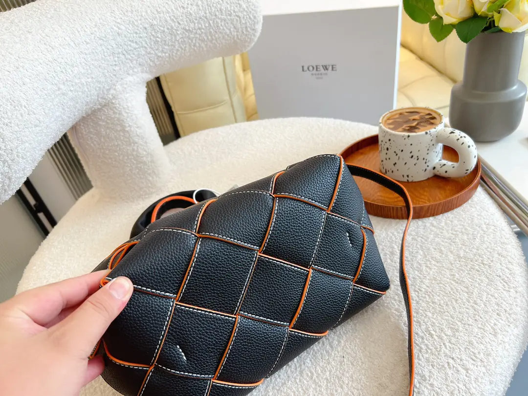 Loewe かごバッグ レザー ベジタブル バスケット