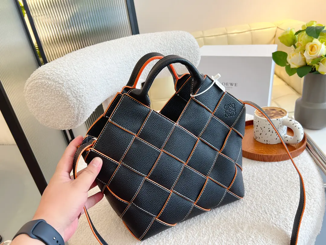 Loewe かごバッグ レザー ベジタブル バスケット