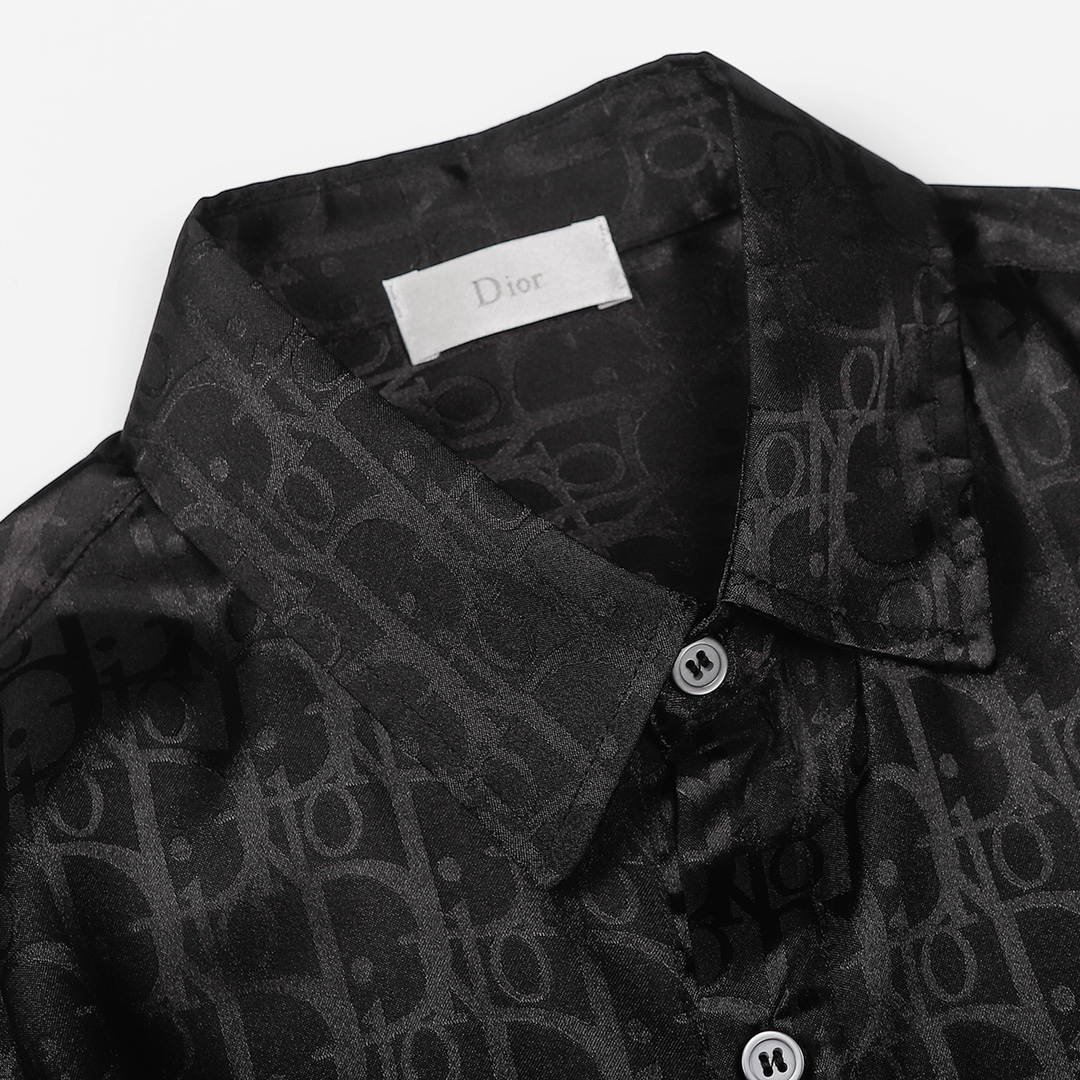 【DIOR 公式旗艦店】ディオール シャツ ご好評に付き再入荷！黒 白