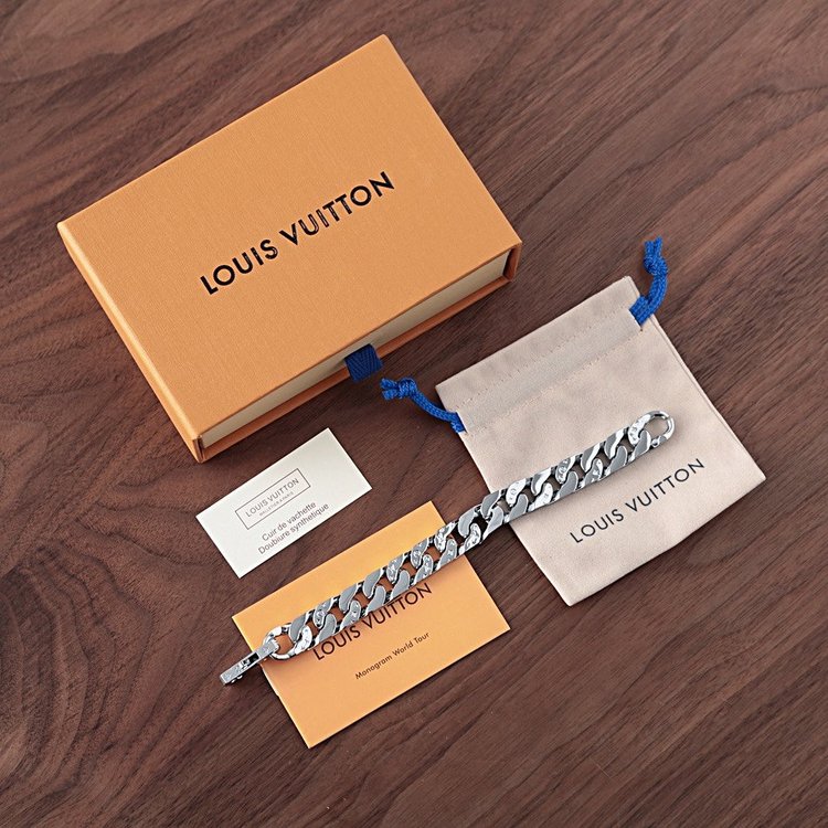 Louis Vuitton（ルイヴィトン） LV ブレスレット 21cm