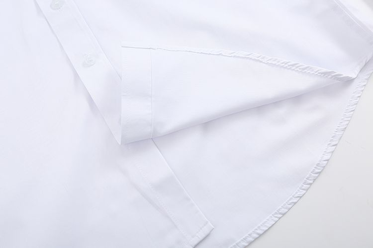 【BURBERRY旗艦店】（バーバリー）長袖シャツ、ご好評に付き再入荷！！