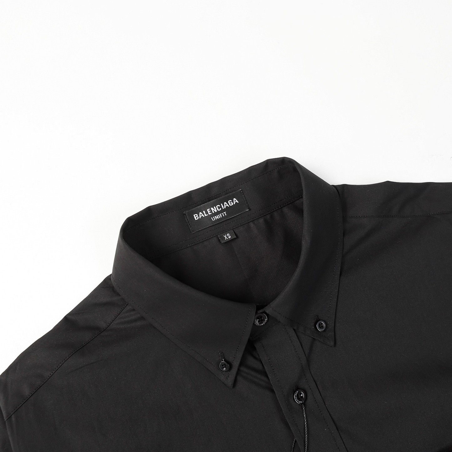 【BALENCIAGA 公式旗艦店】バレンシアガ シャツ ご好評に付き再入荷 240715