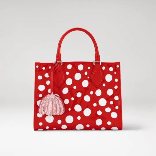 🔥ホットトピック！ 💓世界的アーティスト草間彌生とのコラボレーションから生まれた「Louis Vuitton×草間彌生」コレクションが初