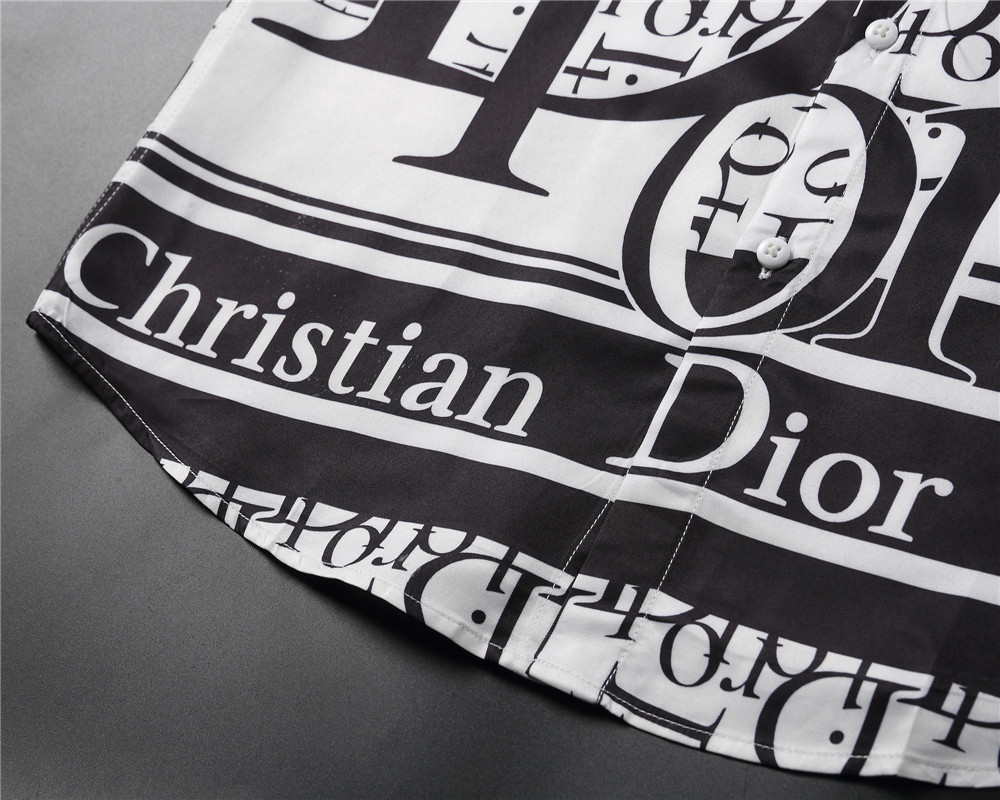 【DIOR 公式旗艦店】ディオール シャツ ご好評に付き再入荷！