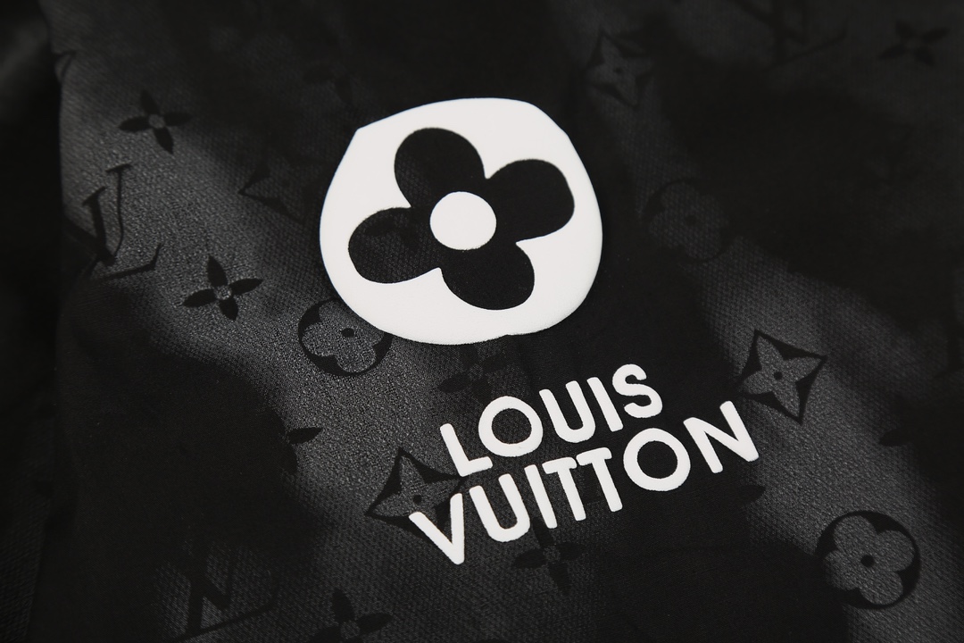 【LOUIS VUITTON 公式旗艦店】ルイヴィトン シャツ ご好評に付き再入荷！