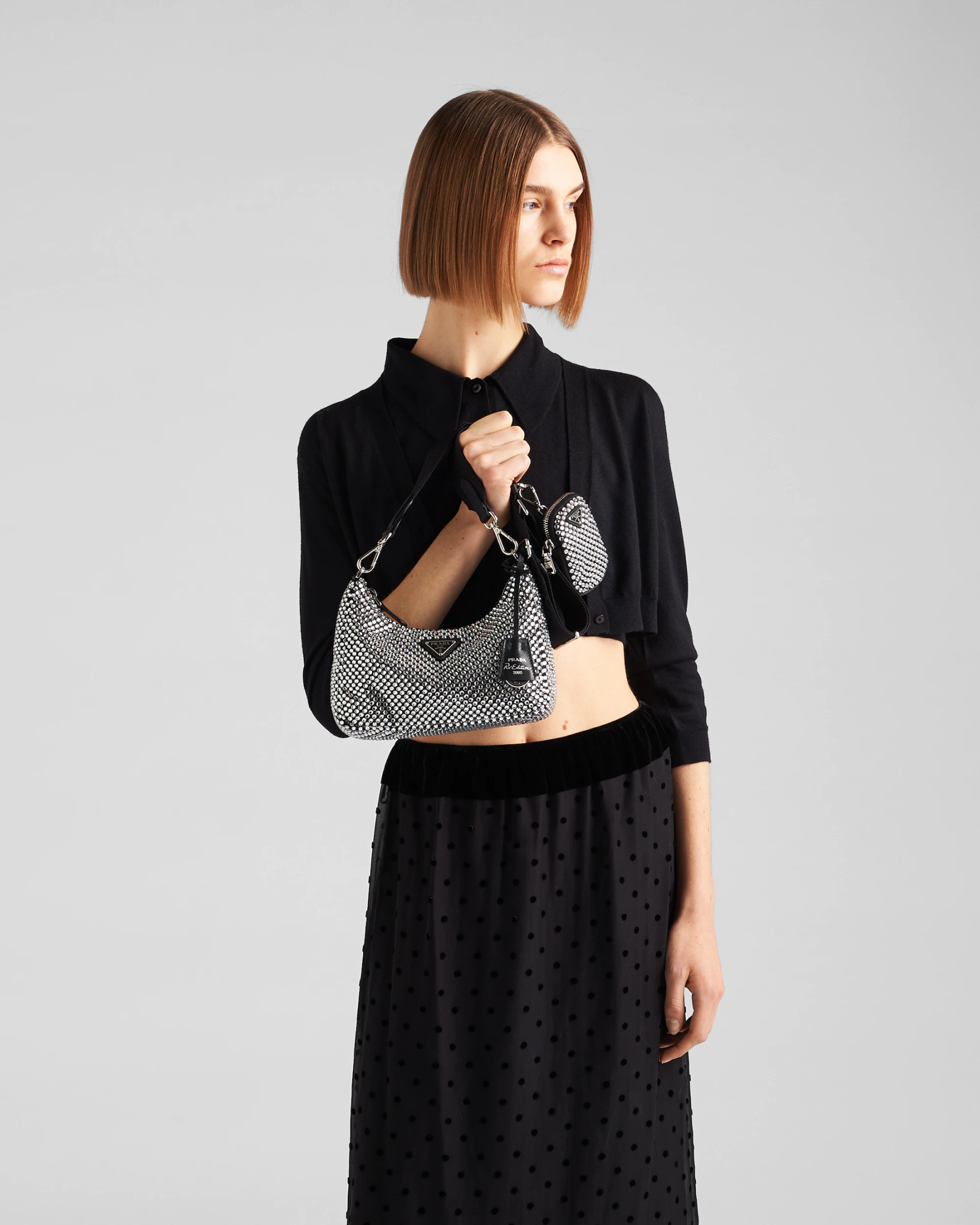 プラダ Re-Edition 2005 クリスタル サテンバッグ