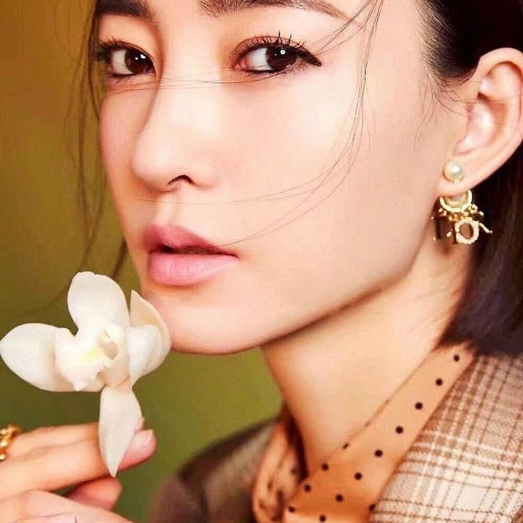 DIOR (ディオール) トライバル ピアス TRIBALES