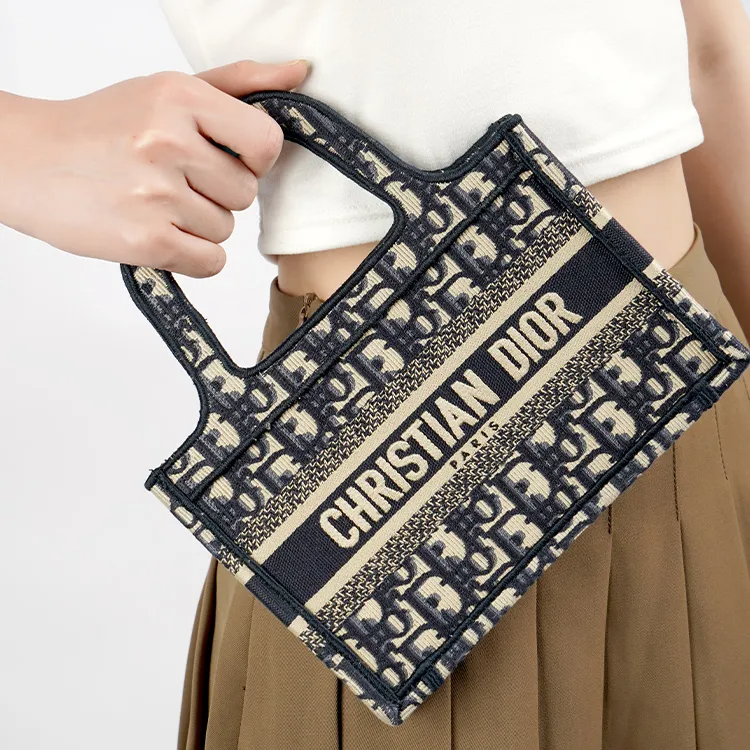 【DIOR】 ディオール オブリーク 刺繍 ブックトートミニバッグ 22.5*15CM