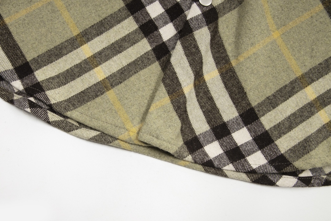 【BURBERRY 公式旗艦店】バーバリー シャツ ご好評に付き再入荷！