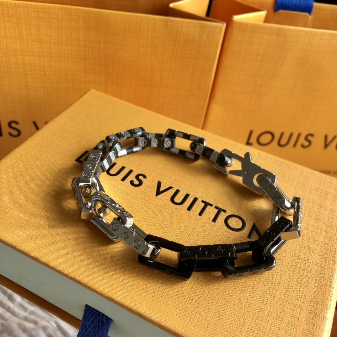 Louis Vuitton（ルイヴィトン）ブラスレ・ダミエ モノグラム チェーン