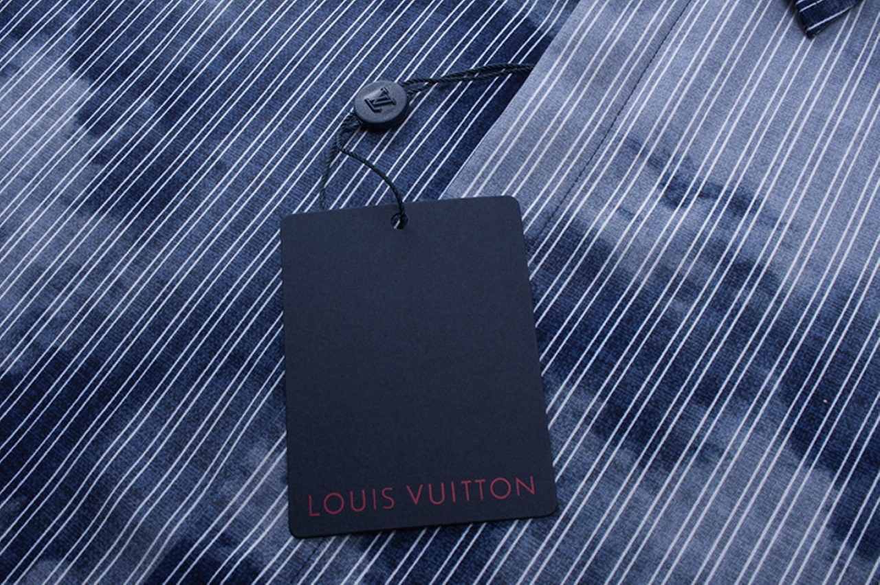 【LOUIS VUITTON 公式旗艦店】 ルイヴィトン シャツ ご好評に付き再入荷！