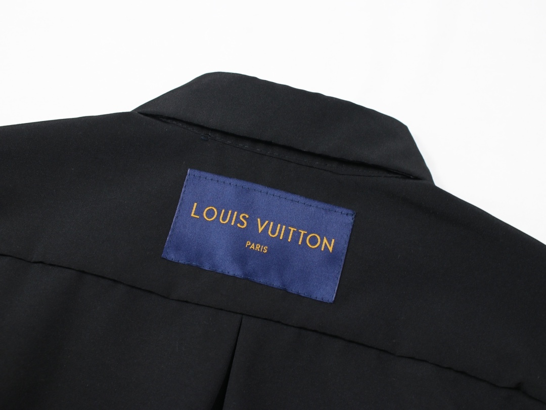 【LOUIS VUITTON 公式旗艦店】ルイヴィトン シャツ ご好評に付き再入荷！