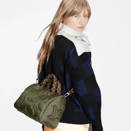 【大人気！この冬はこのバック♡】ルイヴィトン　バッグ