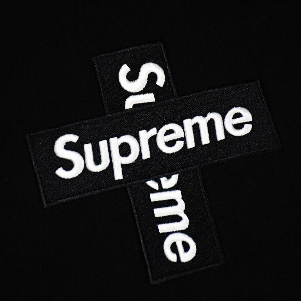 【SUPREME旗艦店】 パーカー 男女兼用 ご好評に付き再入荷！